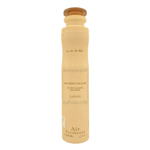 Salted Caramel Macaron - DECADENT DELICHTS